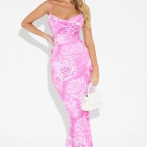 Elegant Pink Floral Maxi Dress